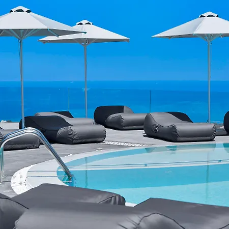 Anchor Apartment *