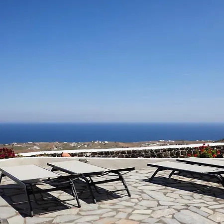 Anchor Oia (Santorini)