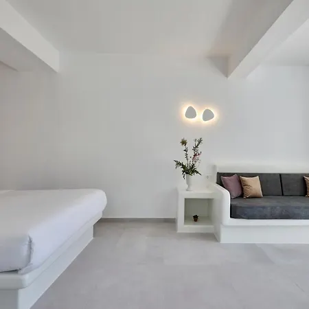 Anchor Apartment *