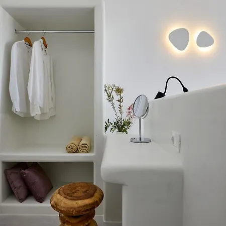 Anchor Apartment