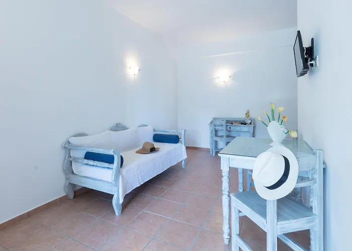 安科尔套房公寓